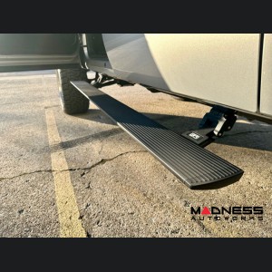 Chevy Silverado Side Steps - E-Power Running Boards - Crew Cab - Body Armor 4x4 (2007-2018)